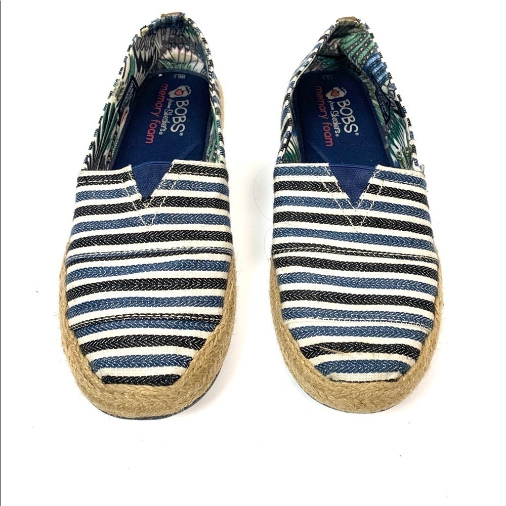 BOBS From Skechers Flexpadrille Flat Size 6.5